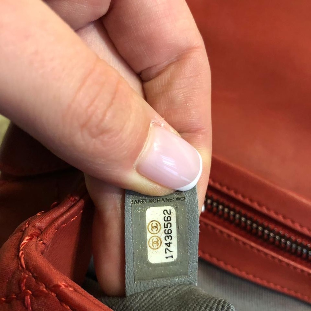 SOLD❌Chanel Crossbody Red Classic Bag - Picture 4 of 8